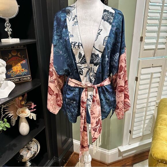 Anthropologies Tori Cropped Floral Boho Kimono One Size - Picture 2 of 12